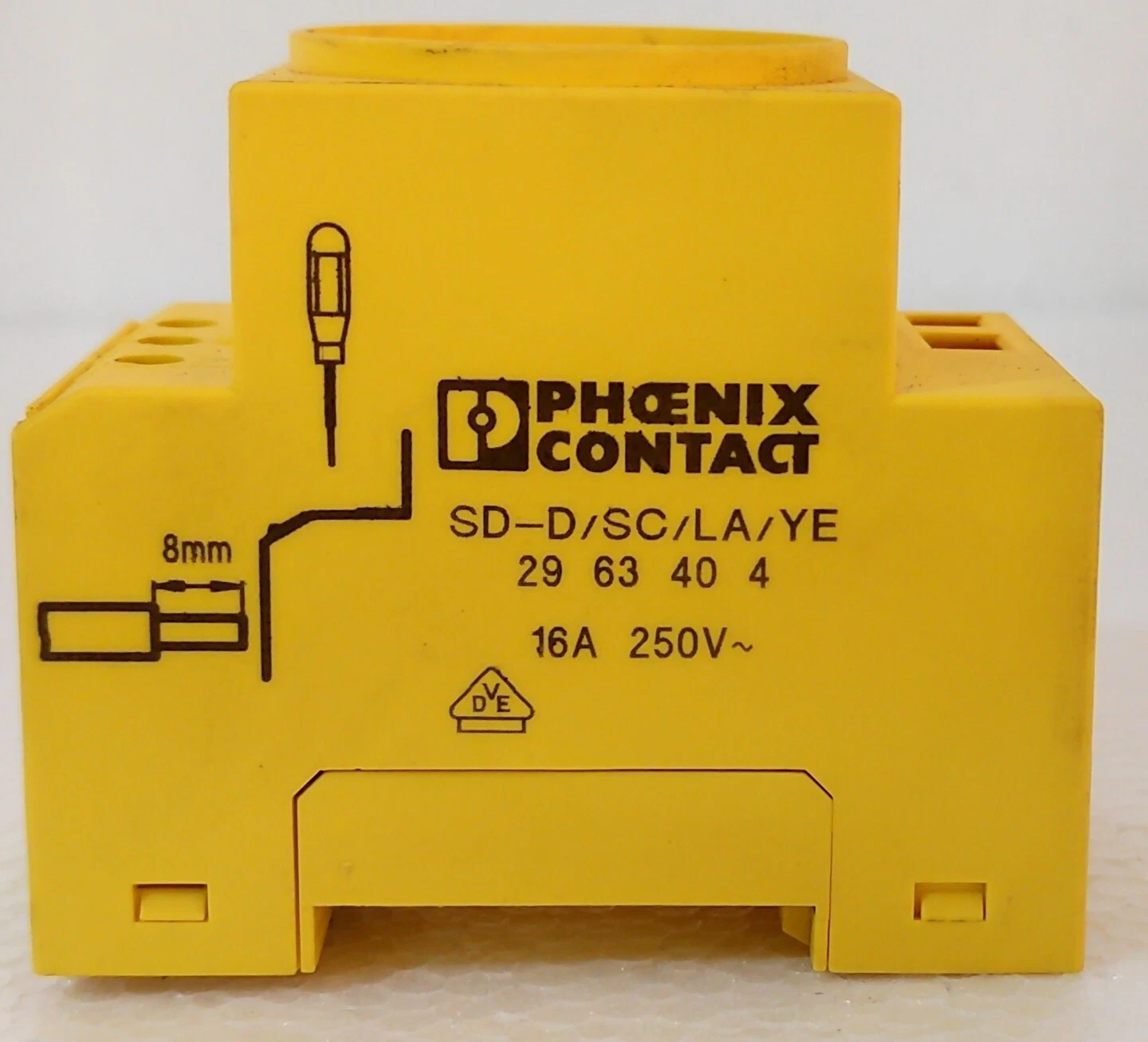 admin/uploads/uploads/phoenix contact sd dsclaye socket pcs_3.webp